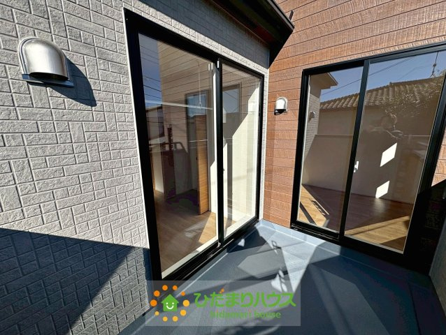 久喜サウスアベニュー　新築一戸建て　01のバルコニー