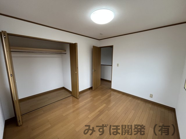成沢西3丁目の洋室|2/28撮影
洋室①