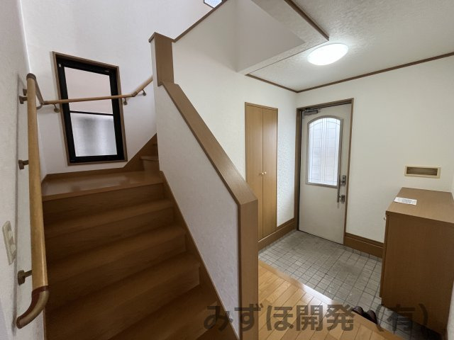 成沢西3丁目の玄関|1/21撮影
内装リフォーム完了しました！