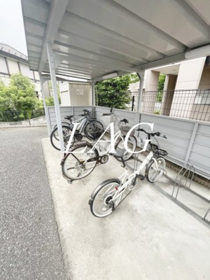 【その他共用部分】 | エルシオンⅡ | 駐輪場です。