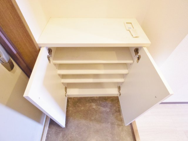 ボワ・シャテーヌのその他