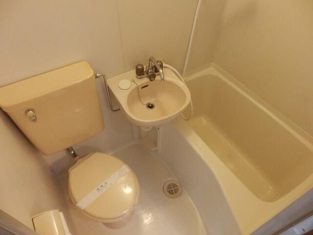 コーポ数納の浴室