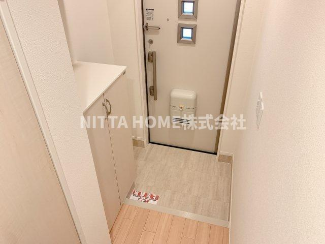 フォンターナの玄関|玄関スペースも広々☆彡