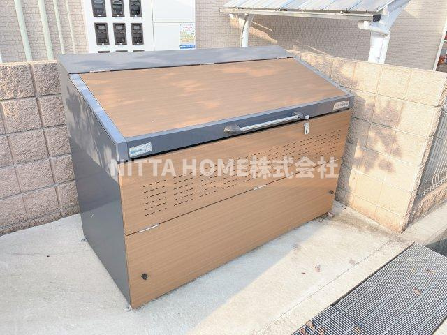 フォンターナの設備|専用のゴミ捨て場も設置しています！