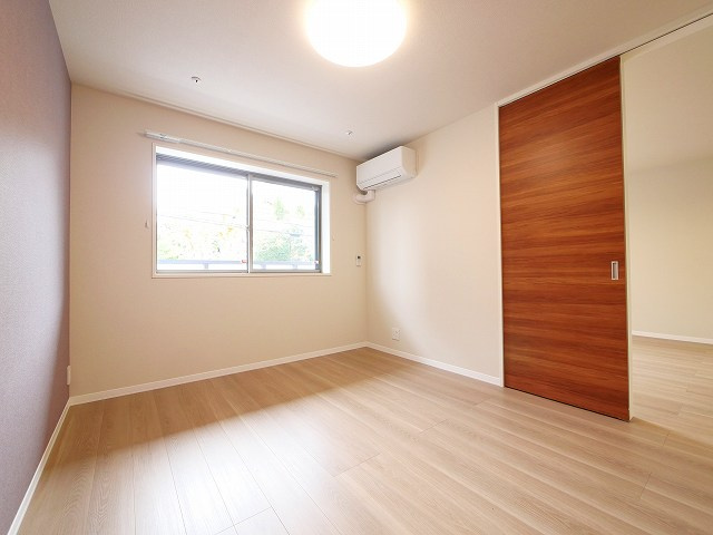 シャーメゾンフゥの洋室