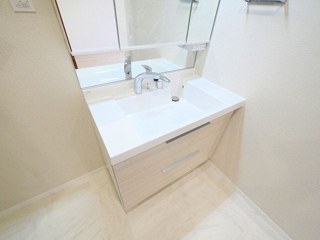 シャーメゾンフゥの独立洗面台