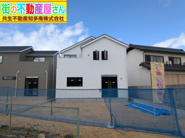 リナージュ常滑市小倉町8丁目第一期　3号棟