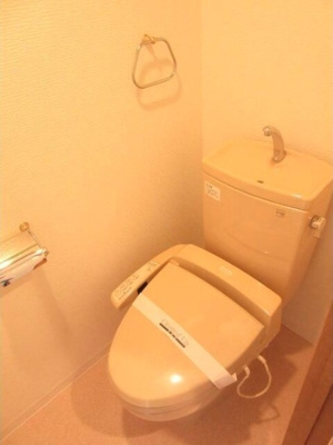 【トイレ】 | デュオ・スカーラ中野坂上 | 温水洗浄便座。