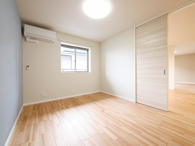 シャーメゾンフゥの洋室