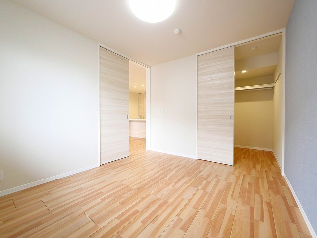 シャーメゾンフゥの洋室