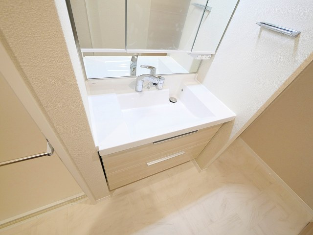 シャーメゾンフゥの独立洗面台