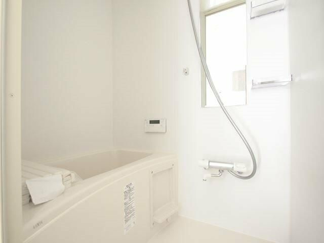 ＪＨレジデンス（錦町）の浴室