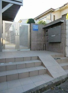 【エントランス】 | 彩風館