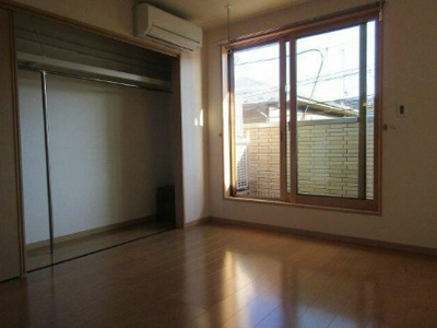 【寝室】 | 彩風館