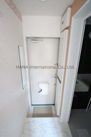 ユナイト浅田フランチェスカの玄関