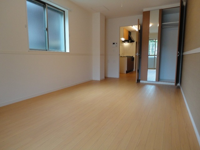 アルページュの居間・リビング