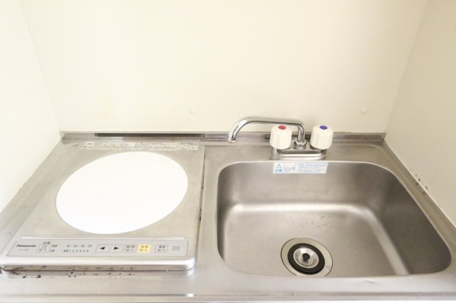 ネオステージ浅田のキッチン|同タイプ参考写真です。