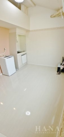 ユナイト野川ラヴィアンローゼの居間・リビング|同タイプ参考写真です。