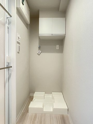 レクセル梅ヶ丘のランドリースペース|室内洗濯機置き場あり！

現地ご見学希望・資料請求などお気軽にお問い合わせ下さい！
03-5990-5201