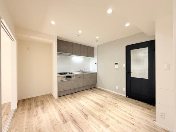 リエール若松町の居間・リビング|おしゃれなリビングです