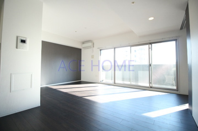 【居間・リビング】 | Grandi Utsubo Park