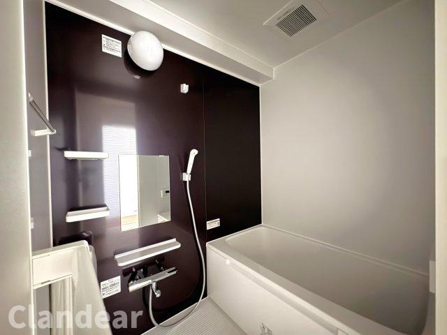 グリーンパーク六木Ⅱの浴室|ドキドキの新生活も、安心してスタート。ぴったりの住まいを見つけませんか？クランディアが一緒に住まい選びをサポートします‼　まずは、お気軽にお問合せください　＃クランディア