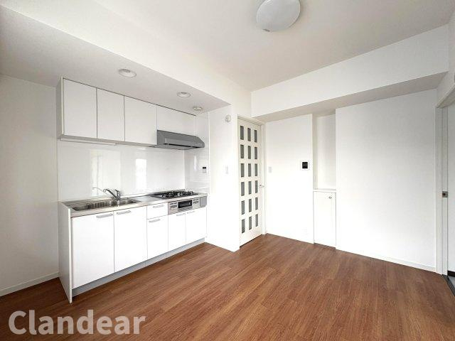 グリーンパーク六木Ⅱのキッチン|ドキドキの新生活も、安心してスタート。ぴったりの住まいを見つけませんか？クランディアが一緒に住まい選びをサポートします‼　まずは、お気軽にお問合せください　＃クランディア