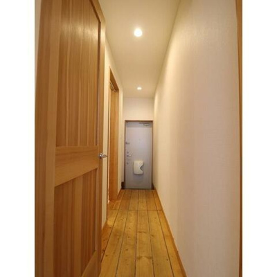 【玄関】 | プリムヴェール | 清潔感のある玄関です♪