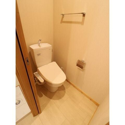 【トイレ】 | プリムヴェール | 清潔感のあるトイレです