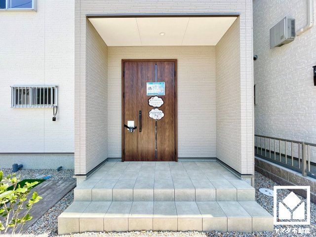 大津市下阪本２丁目　2期　7号地の玄関