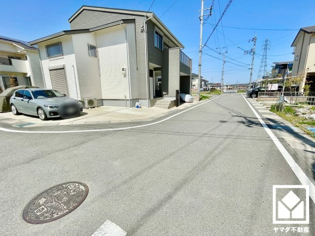 大津市下阪本２丁目　2期　7号地の前面道路含む現地写真