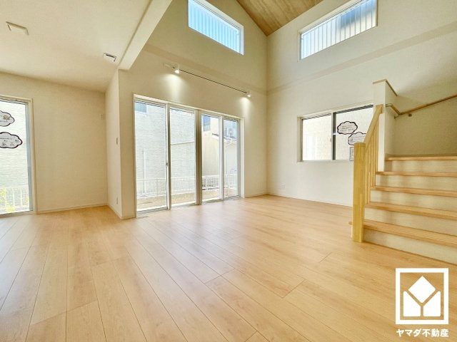大津市下阪本２丁目　2期　7号地の居間・リビング