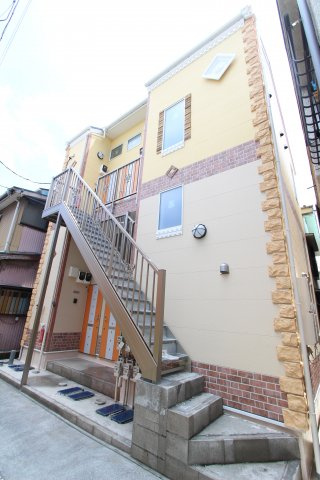 ユナイトＡＮＺＥＮブラバスの外観