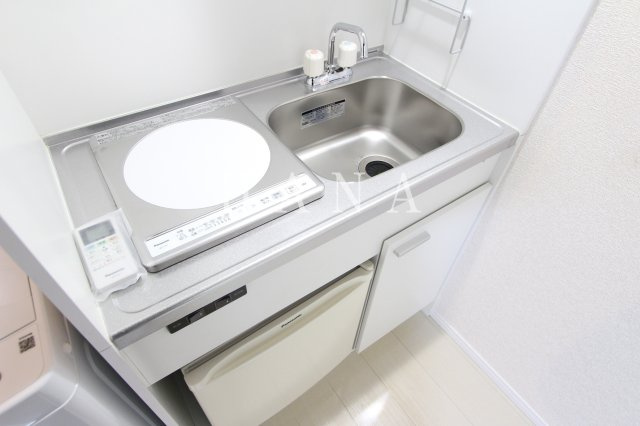 横浜市鶴見区北寺尾３丁目のアパートのキッチン