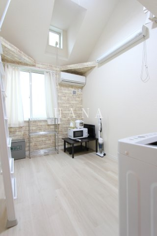 ユナイト 鶴見ローレンスカークの居間・リビング