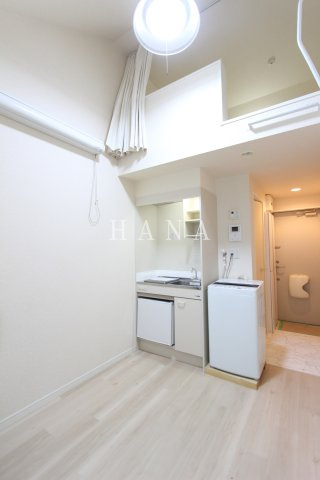 ユナイト 鶴見ローレンスカークの居間・リビング