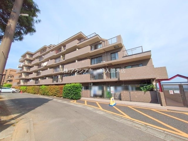 コスモ入間の外観