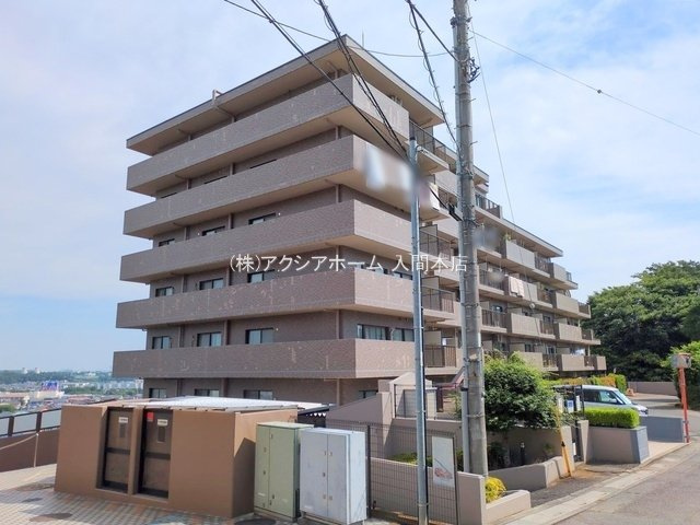 コスモ入間の外観