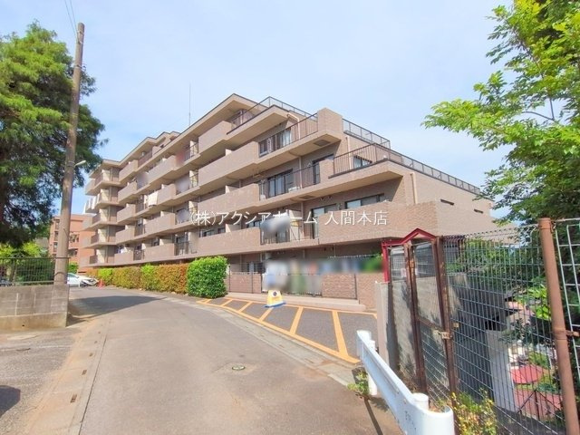 コスモ入間の外観
