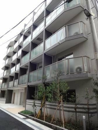 ＬＵＭＥＥＤ飯田橋の外観
