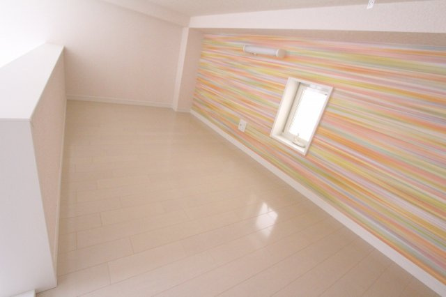 ユナイト鶴見ルーカスの杜の収納|同タイプ参考写真です。