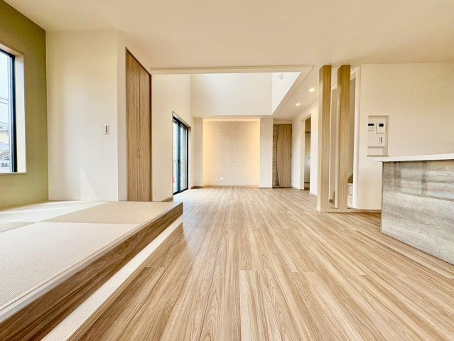 【居間・リビング】