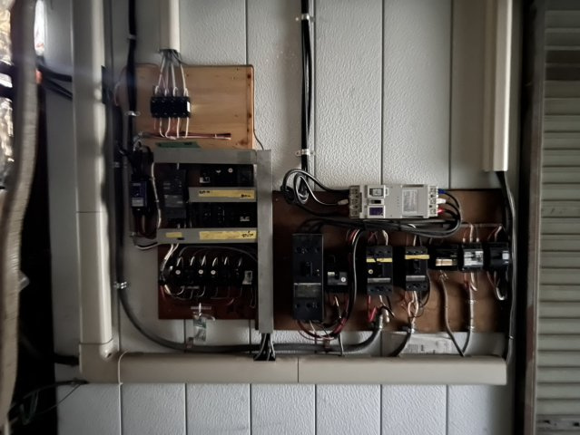 那珂川町　倉庫のその他|分電盤