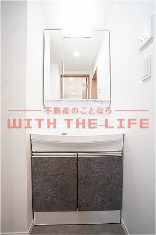 ドラゴンフィールド鳥栖【キャッシュバック対象】の独立洗面台|※同社施工の類似物件の写真です