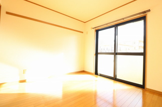 【洋室】 | ジンテーゼ城北