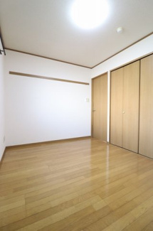 【洋室】 | ジンテーゼ城北