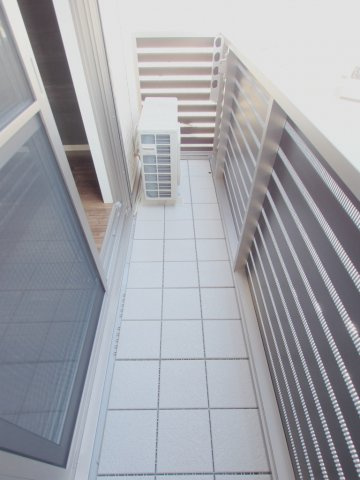 サリアンコート川田のバルコニー