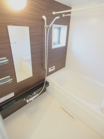 サリアンコート川田の浴室