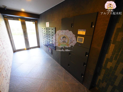 【エントランス】 | クラリッサ横浜ベーネ