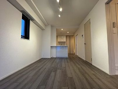 【居間・リビング】La Perla 桜新町